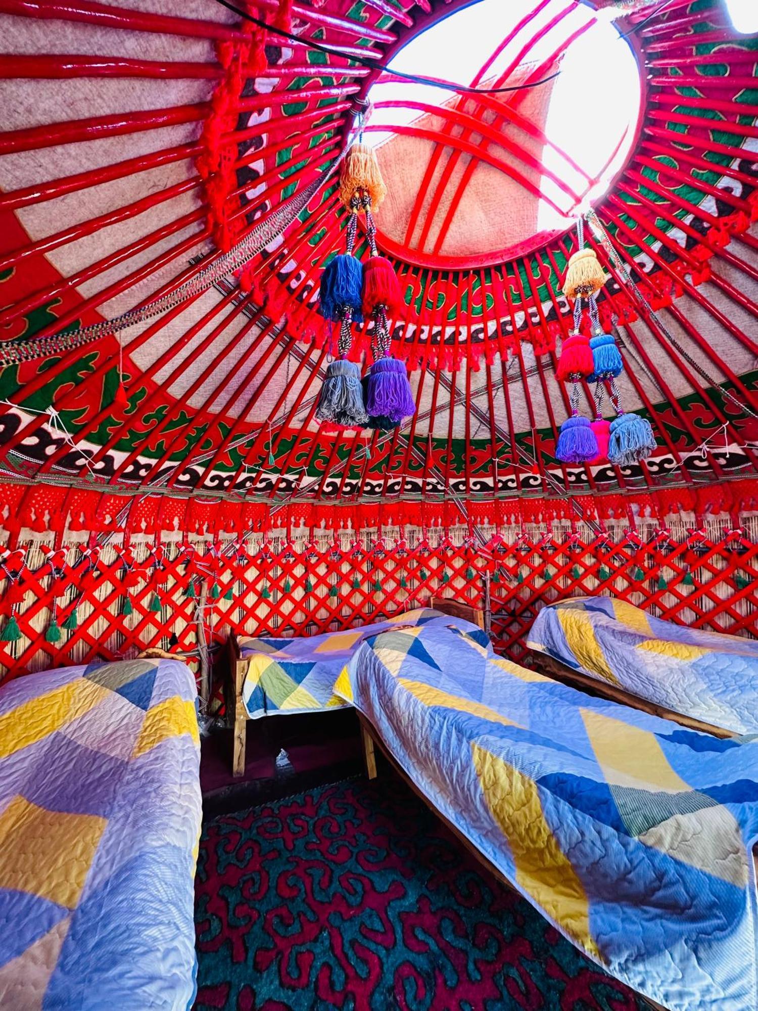 מלון Bagysh Yurt Camp Azamat At Song Kol Lake מראה חיצוני תמונה