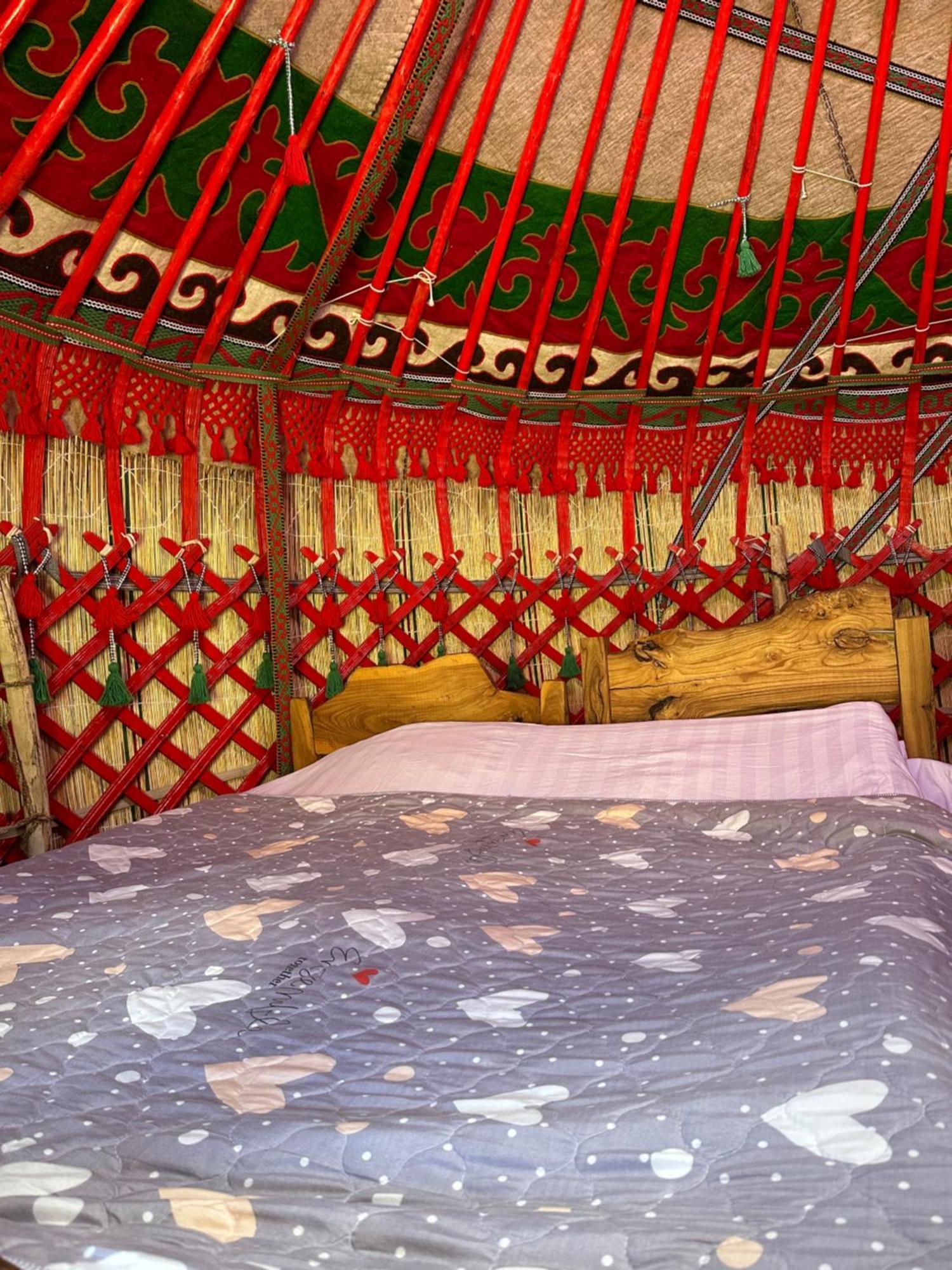 מלון Bagysh Yurt Camp Azamat At Song Kol Lake מראה חיצוני תמונה
