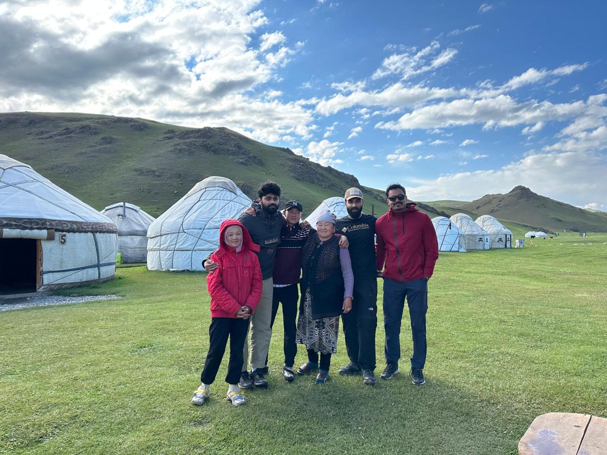 Bagysh Yurt Camp Azamat At Song Kol Lake מראה חיצוני תמונה